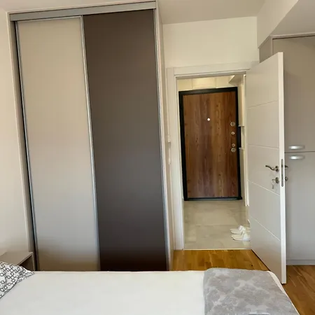 Cozy Apartment-center Of شقة سكوبجي