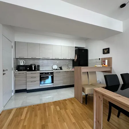 Cozy Apartment-center Of * Skopie