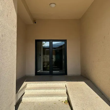 Апартаменты Cozy Apartment-center Of *