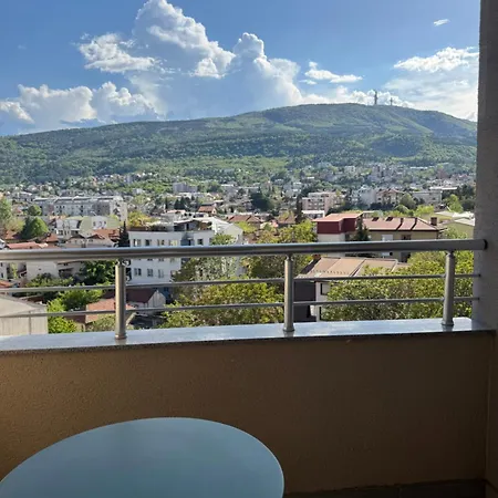 Cozy Apartment-center Of Скопье