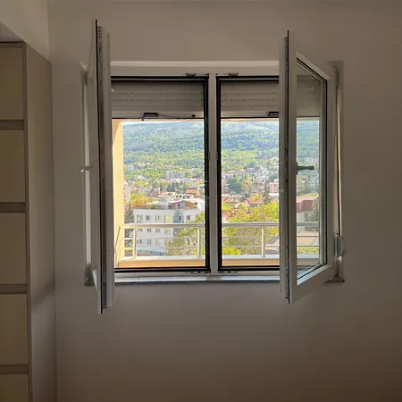 شقة Cozy Apartment-center Of سكوبجي