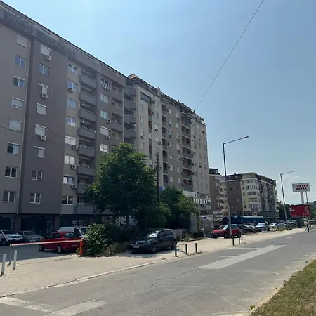 Cozy Apartment-center Of شقة