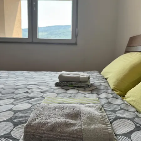 شقة Cozy Apartment-center Of *