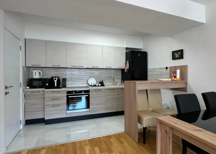 Cozy Apartment-center Of * Üsküp